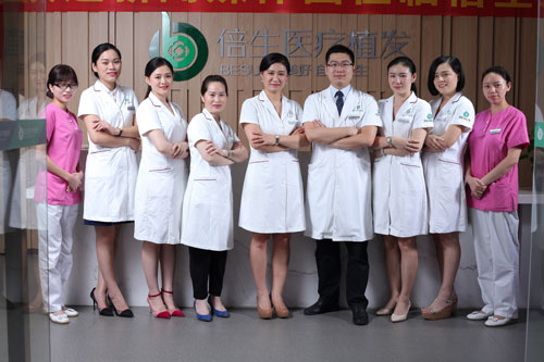 广州种植头发医院的选择,专业种植头发医院还是三甲医院